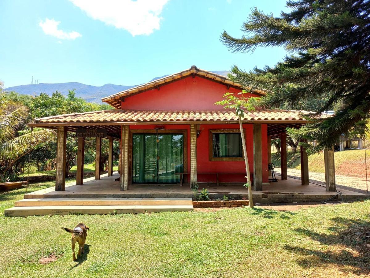 Sitio Da Tia Lucia Perto Da Montanha Villa Брумадиньо Екстериор снимка